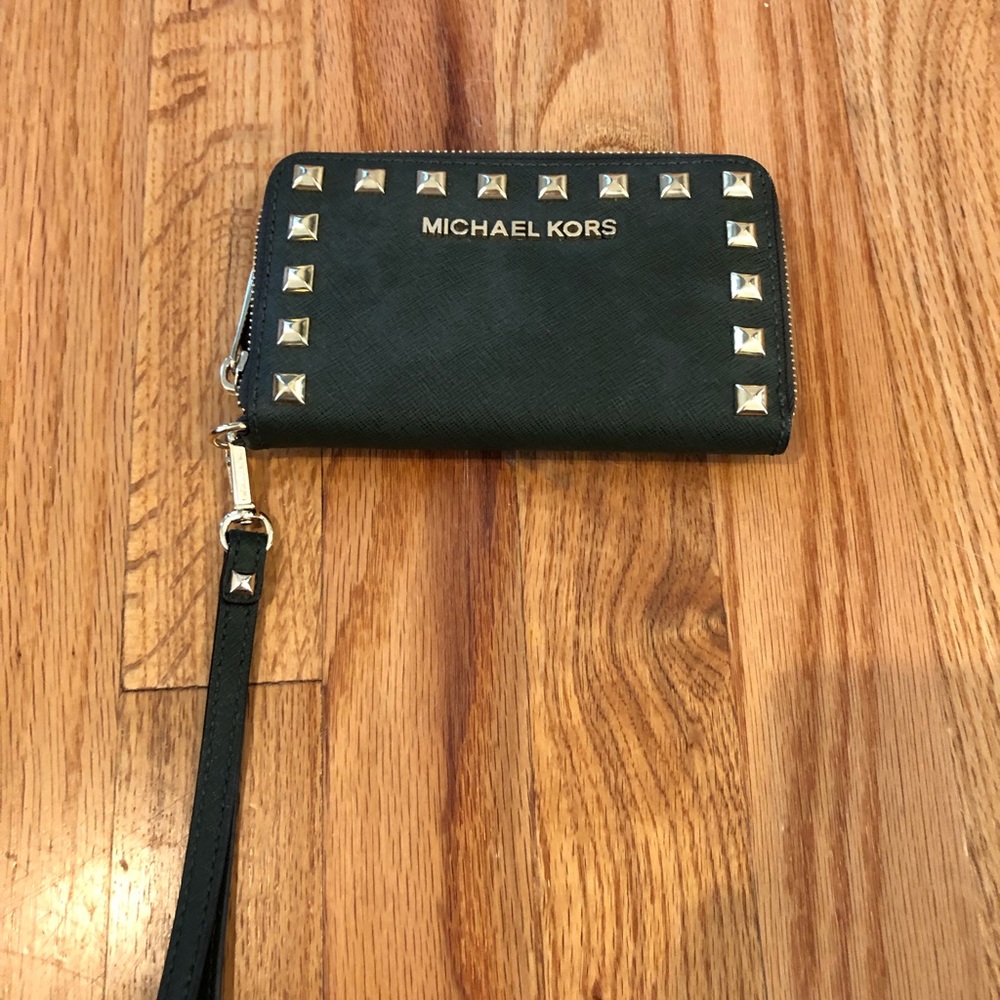 Michael Kors Wristlet